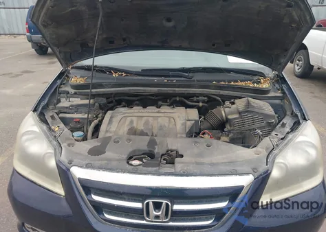 2007 Honda Odyssey Touring z USA, uszkodzony, nr VIN 5FNRL38867B048074